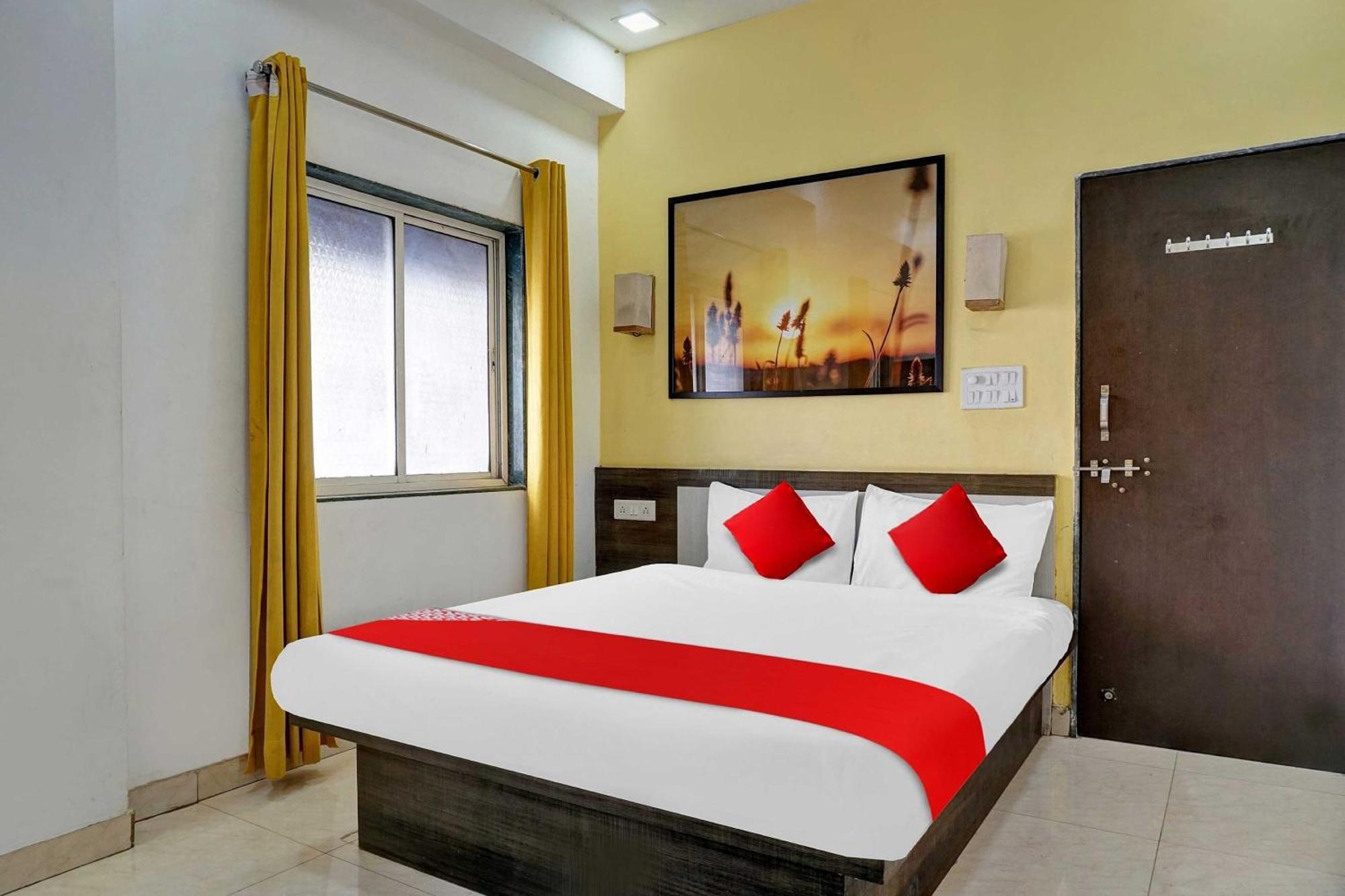 Hotel O Pimprii Stays Esterno foto