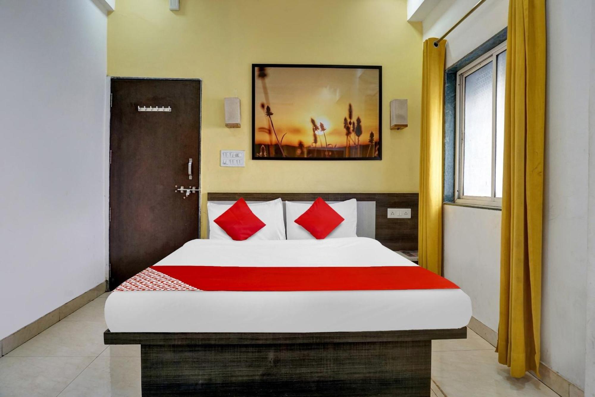 Hotel O Pimprii Stays Esterno foto